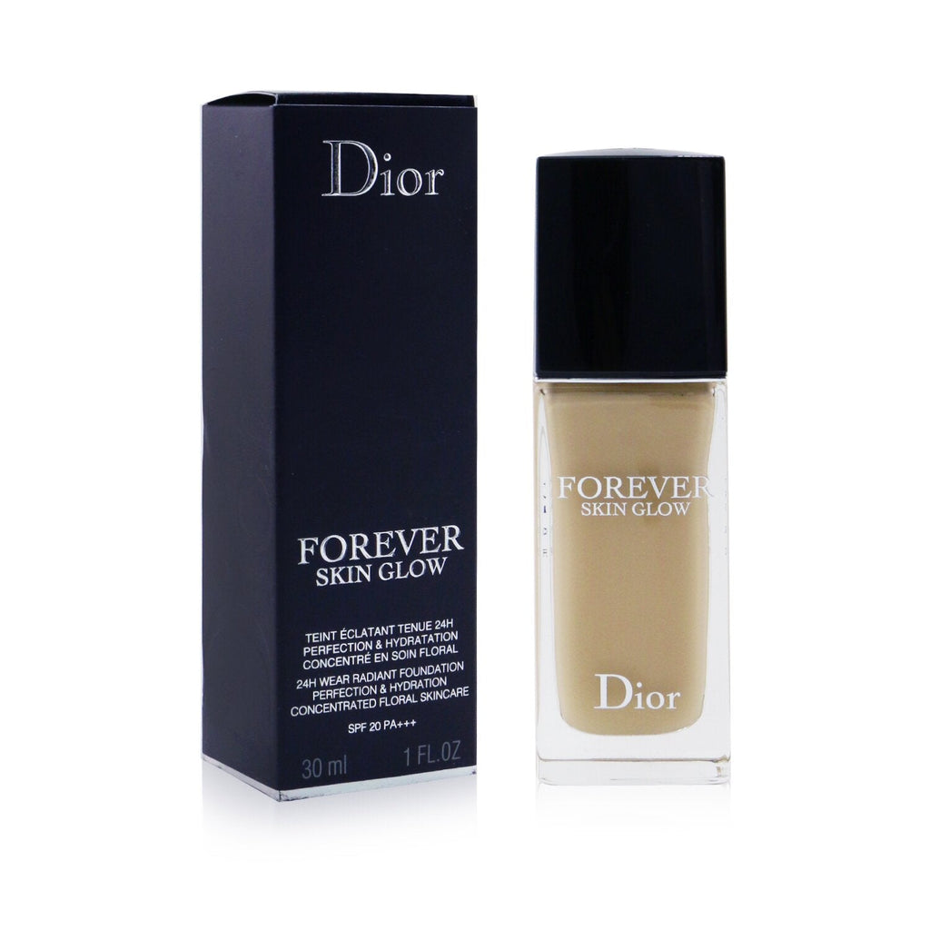Christian Dior Dior Forever Skin Glow 24H Wear Radiant Foundation SPF 20 - # 1.5W Warm/Glow  30ml/1oz