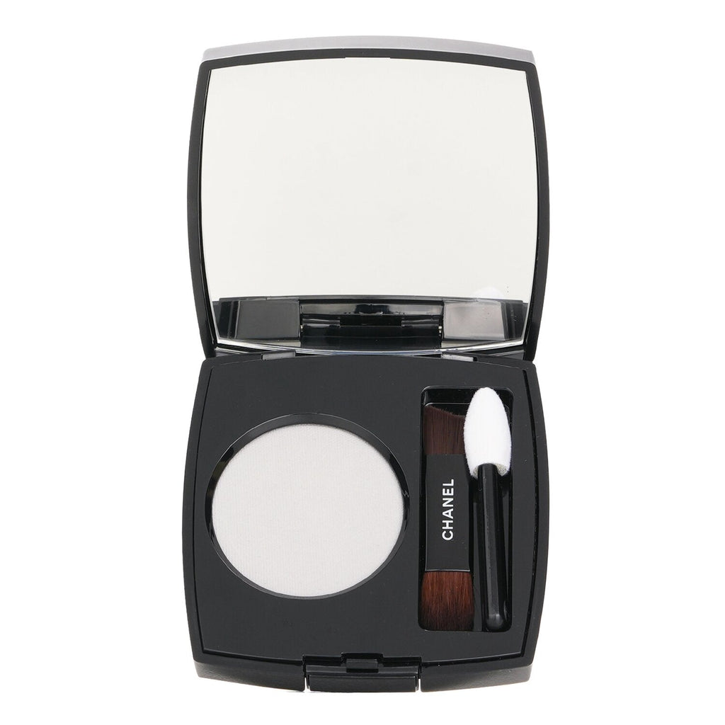 Chanel Ombre Essentielle Multi-Use Longwearing Eyeshadow - # 230 Gris Paris  2.2g