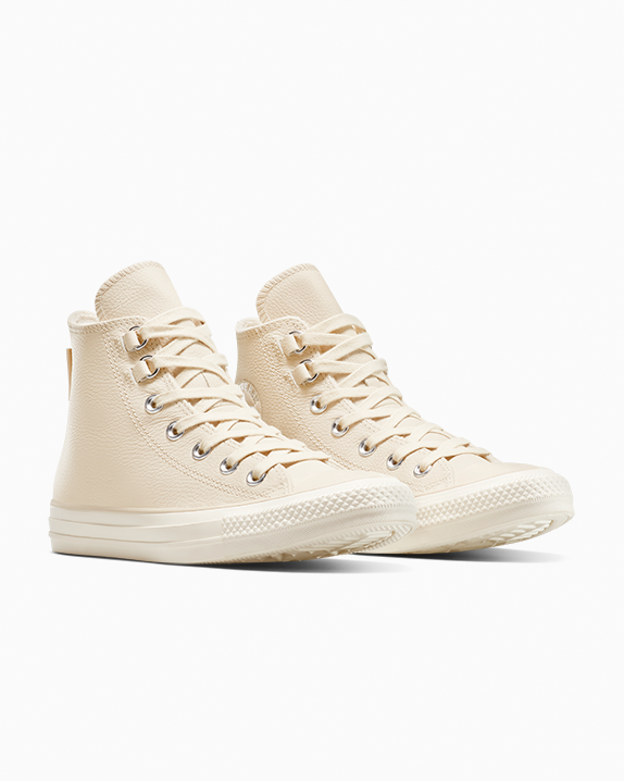 Chuck Taylor All Star Leather