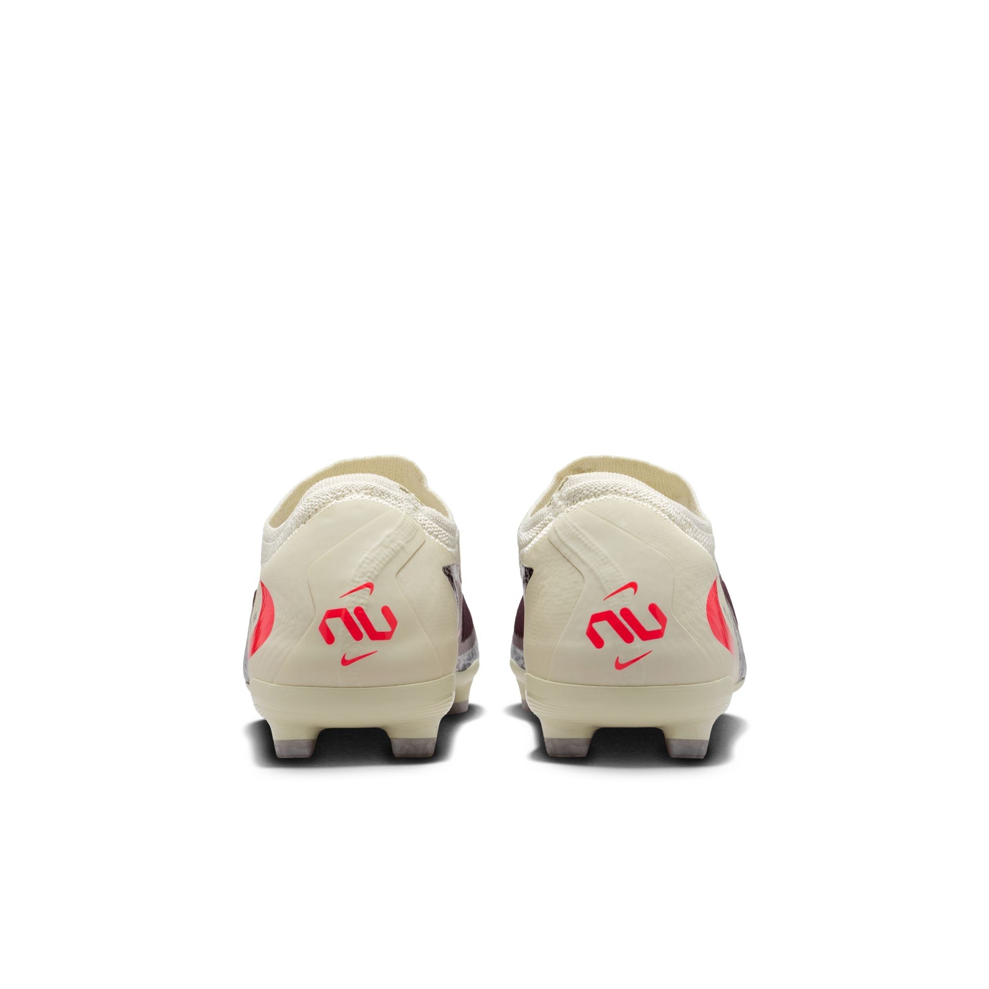 Nike Jr. Phantom 6 Low Pro Big Kids' Multi-Ground Soccer Cleats