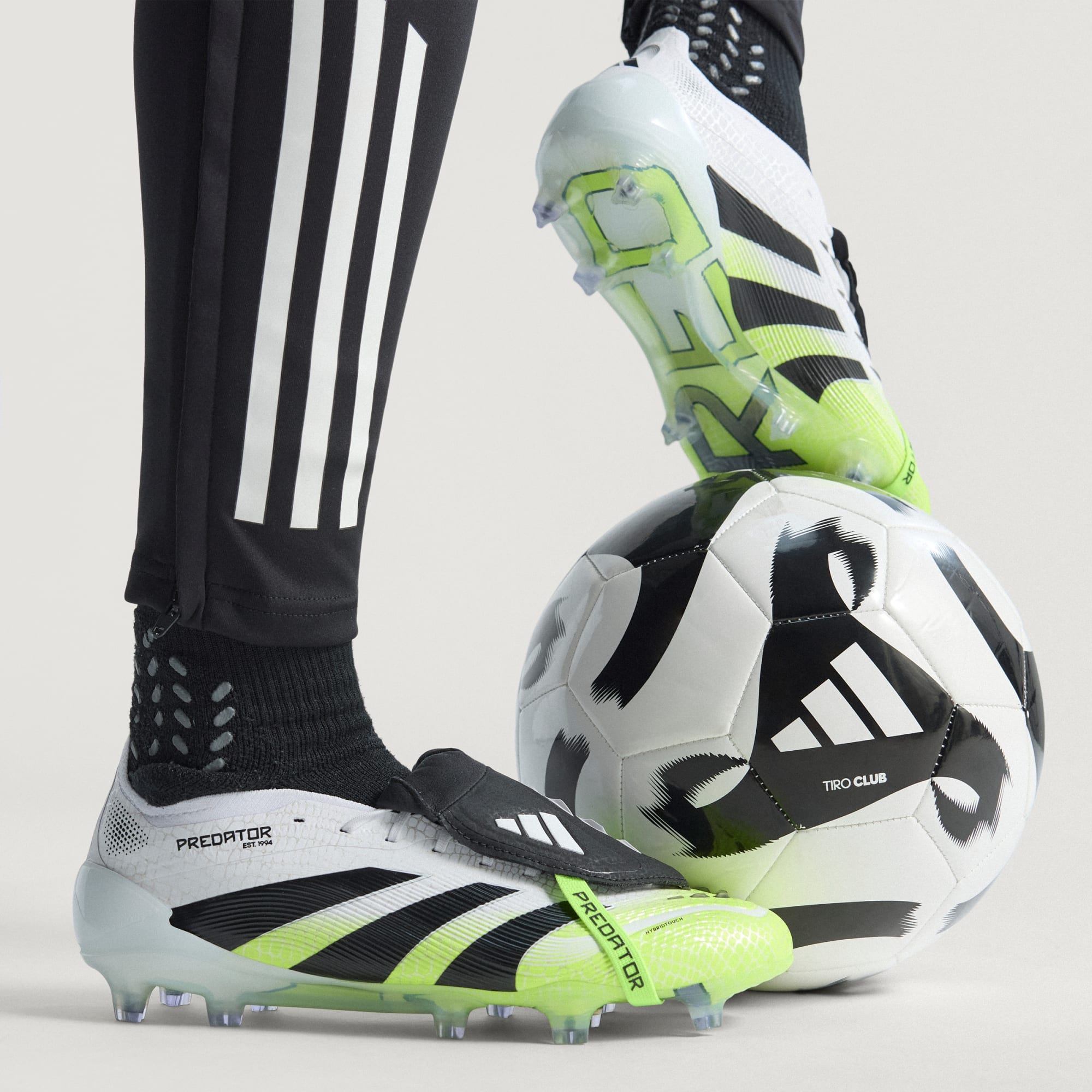adidas Predator Elite Fold-Over Tongue Firm Ground Cleats